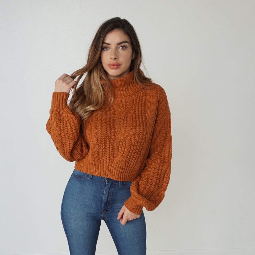 NEW Rust Knitted Sweater🔥